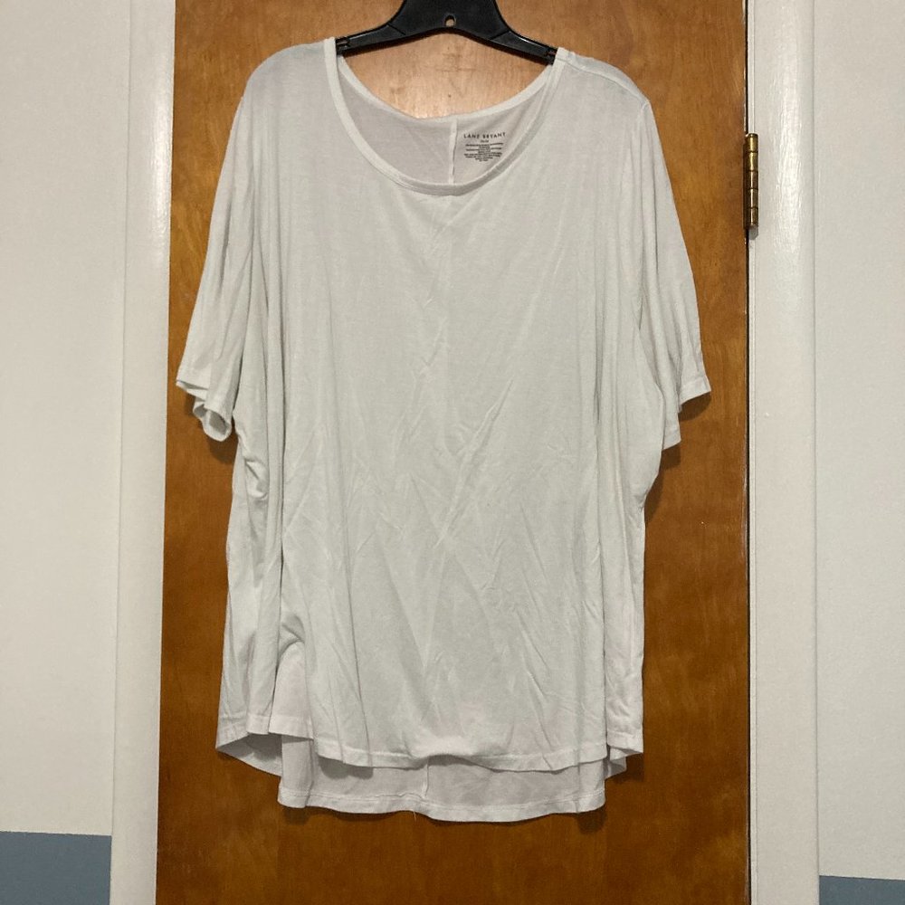 Lane Bryant white t-shirt Size 26/28